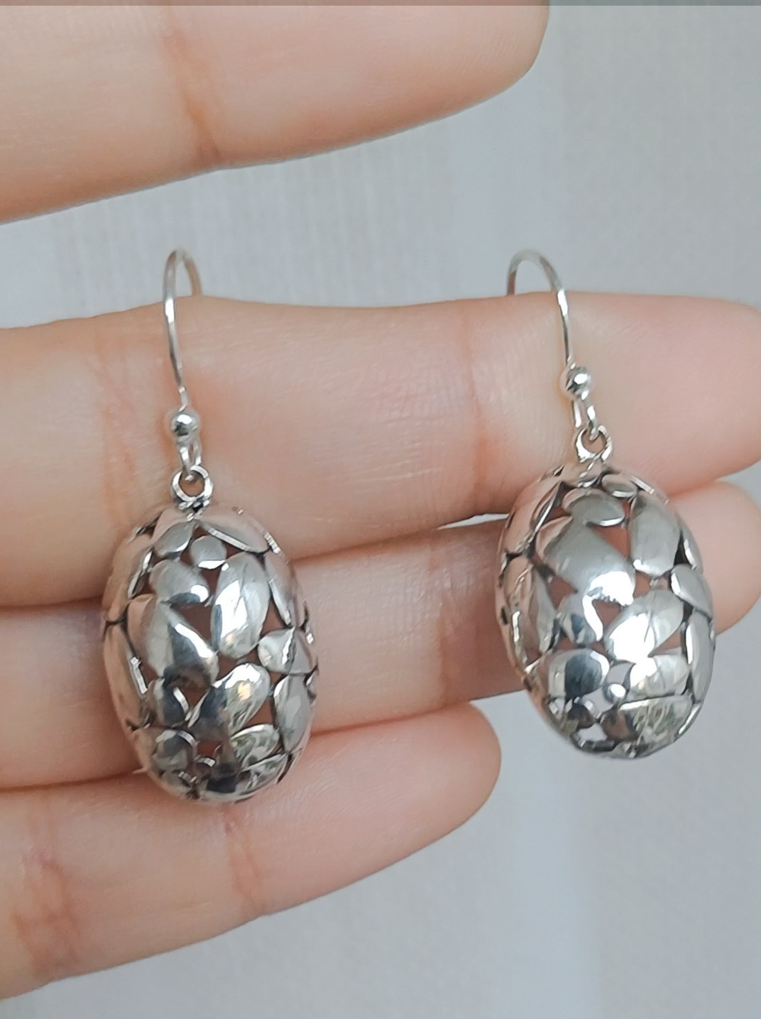 Twaksati 925 Silver Oval Jali Earrings
